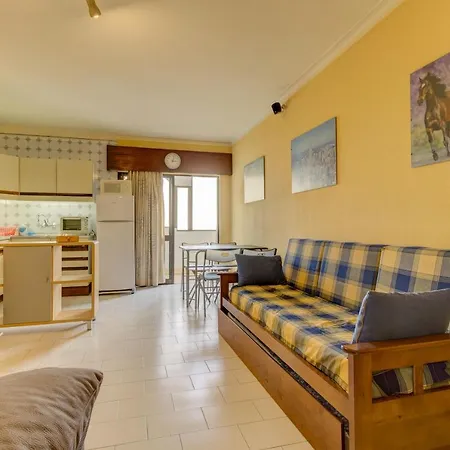 Appartement Praia Da Rocha Sleeps 4 With Pool And Wifi *